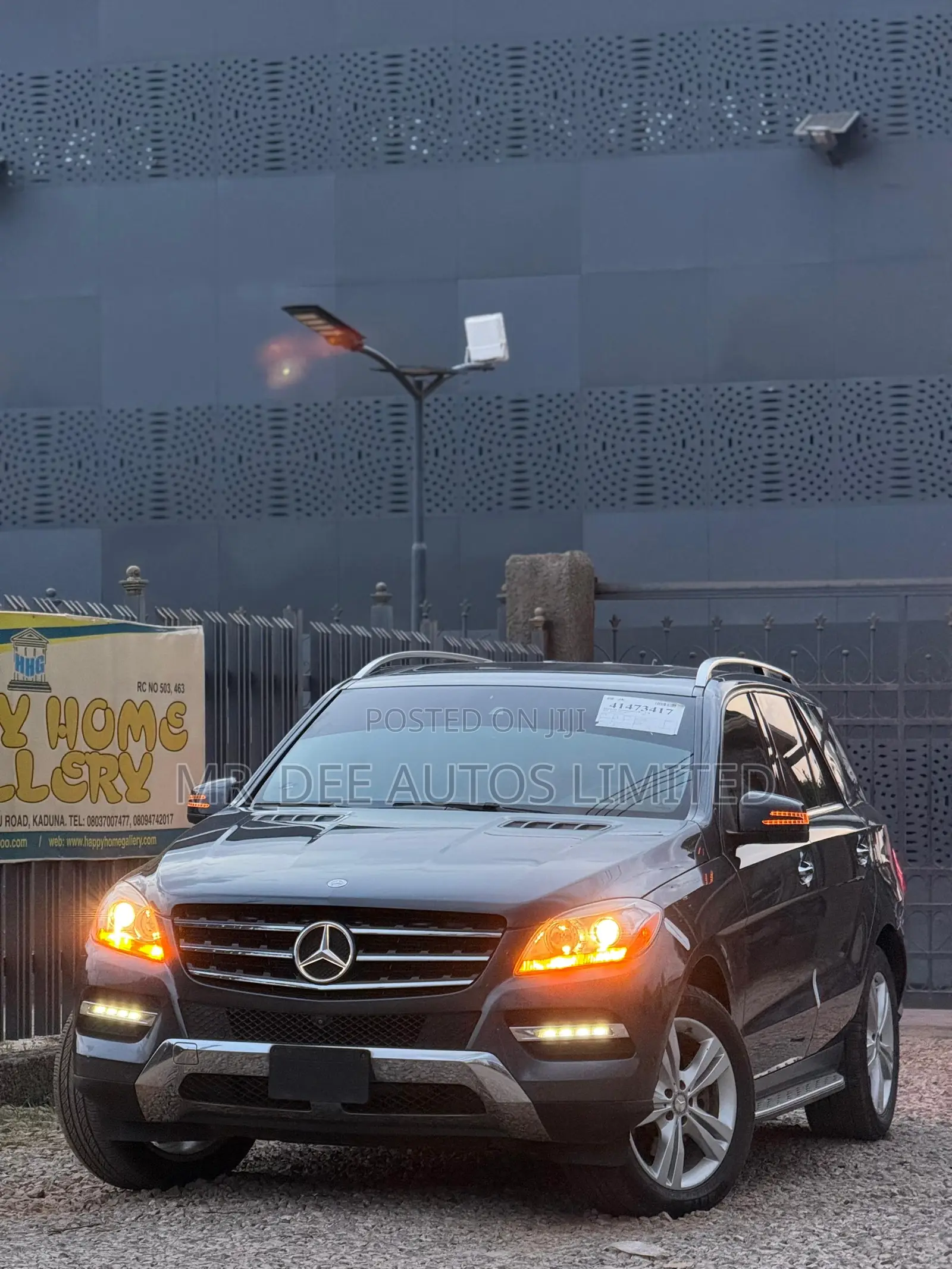 Mercedes-Benz M Class ML350 4MATIC 4dr SUV AWD (3.5L 6cyl 7A) 2015 Gray