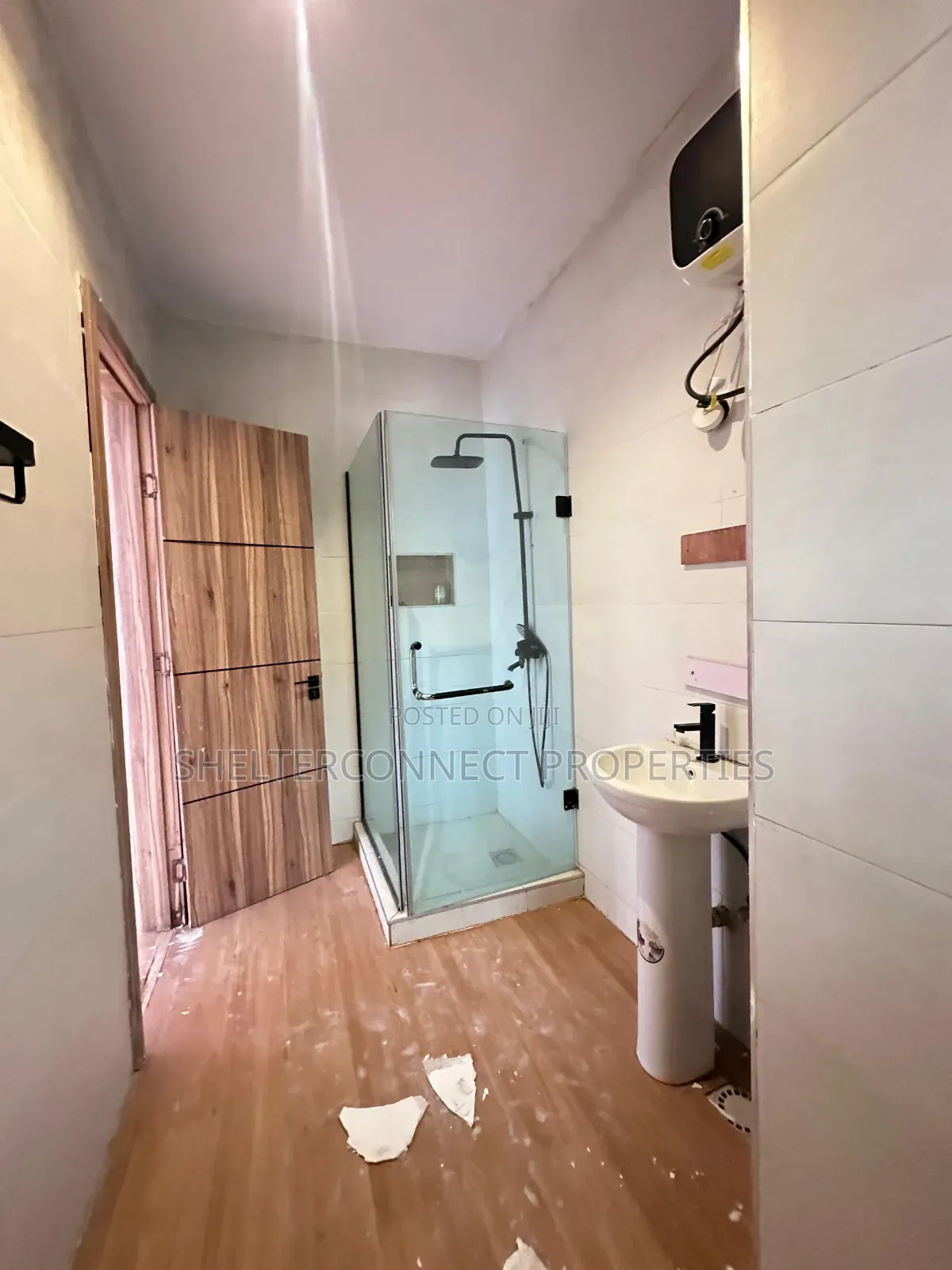 4bdrm Duplex in Lekki Phase 1 for rent