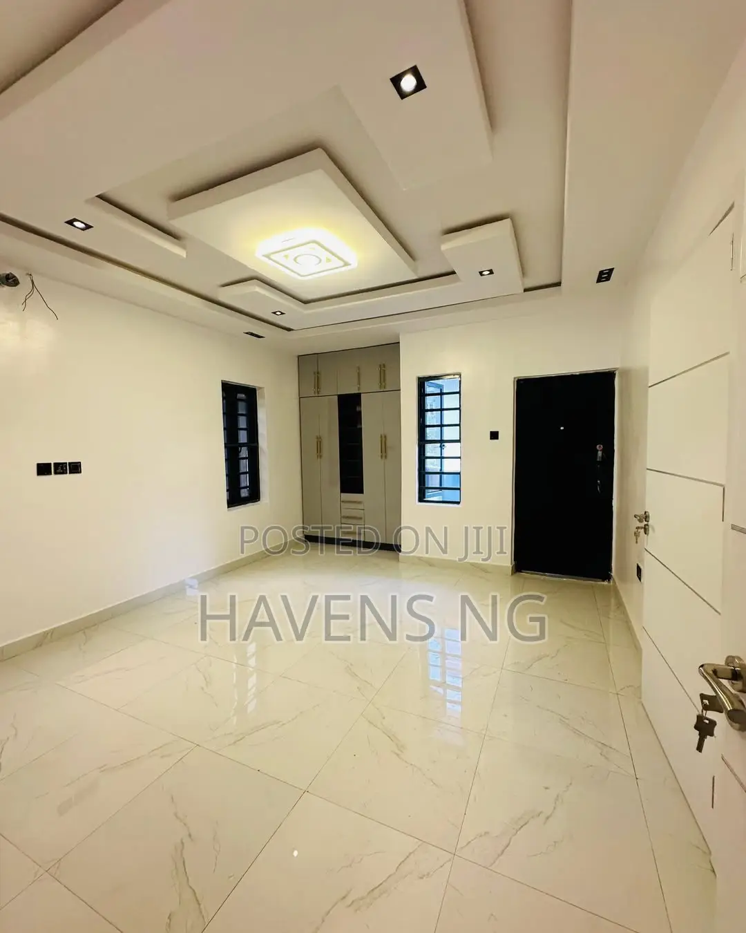 4bdrm Duplex in Berger for sale