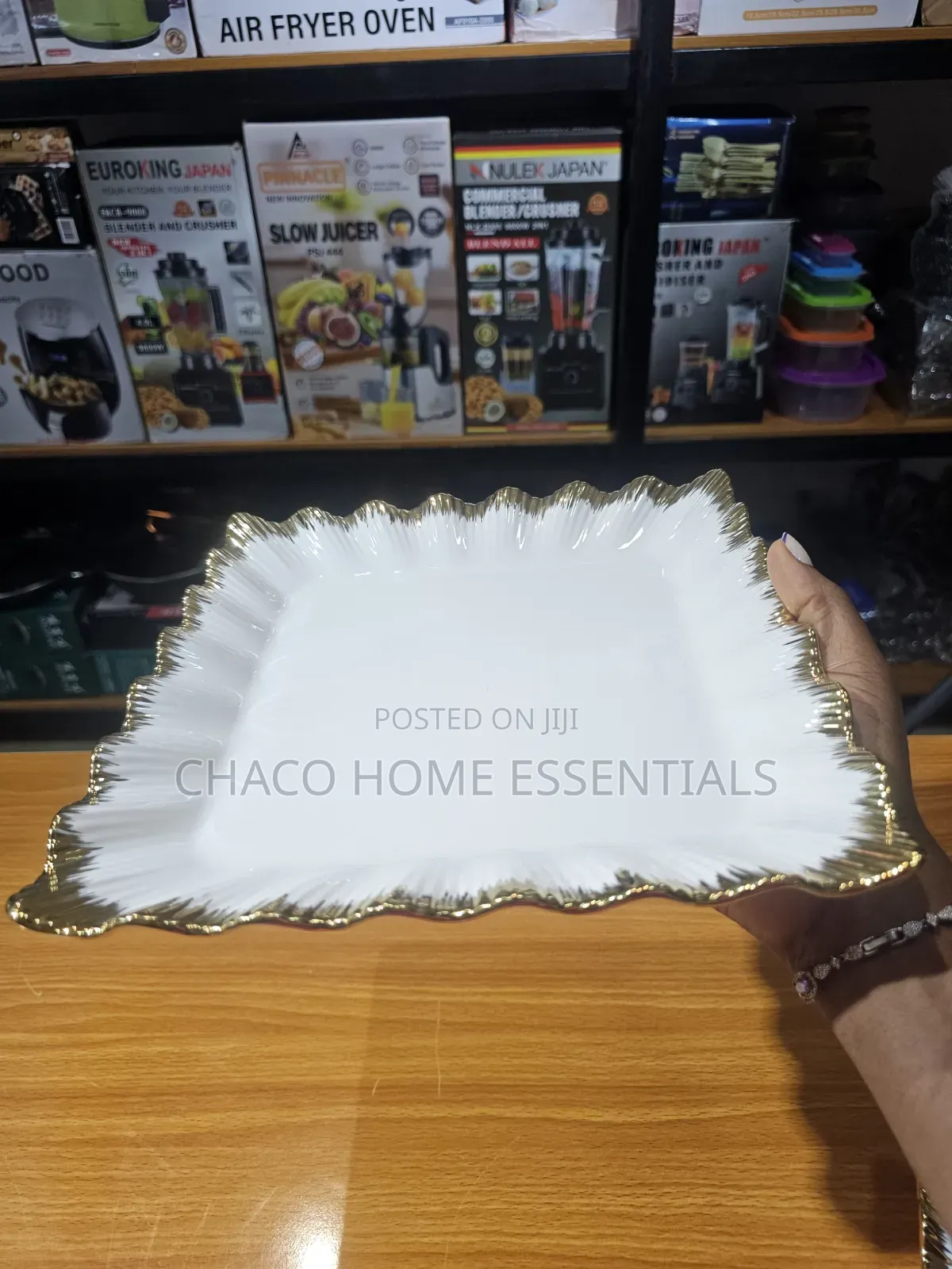 Ceramic Flat and Bowl Plates With Gold Trim