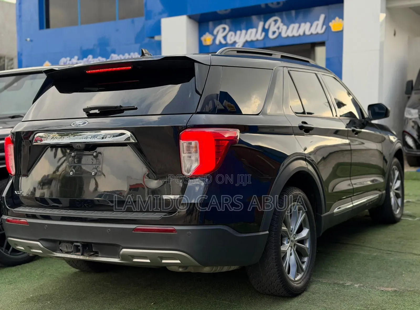 Ford Explorer XLT 2022 Black