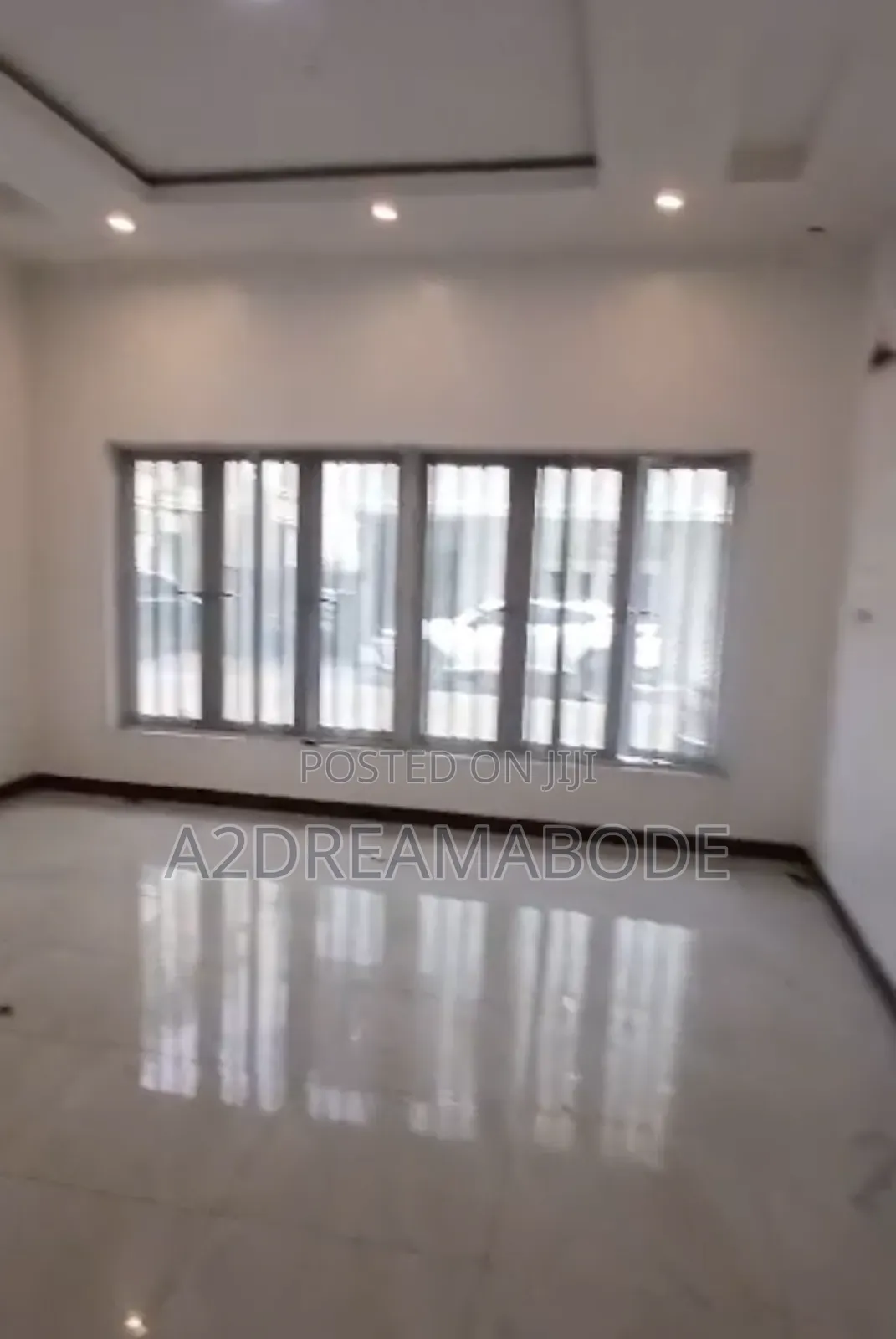 4bdrm Duplex in Ogudu Gra for rent