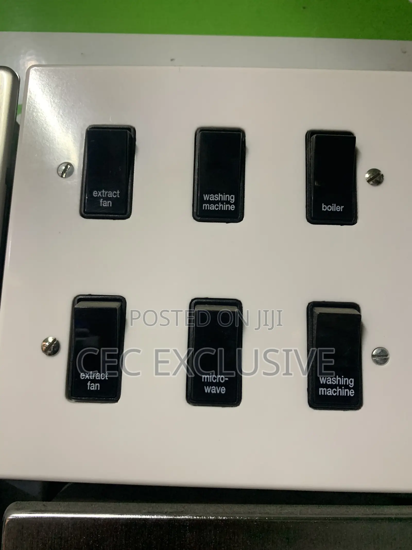 8 Gang White Panel Switch Mk