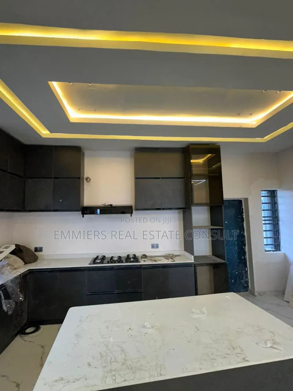 3bdrm Bungalow in Elerangbe for sale