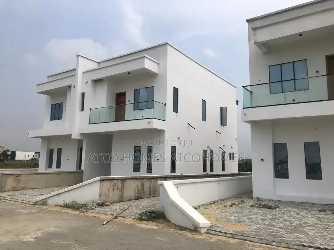 Furnished 4bdrm Duplex in Angle Blue Estate for sale