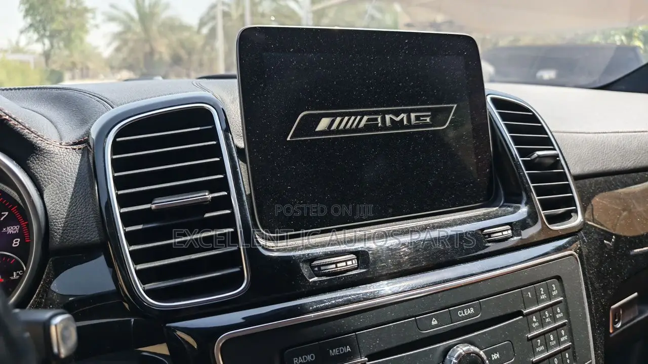 Mercedes-Benz GLE-Class 2016 White