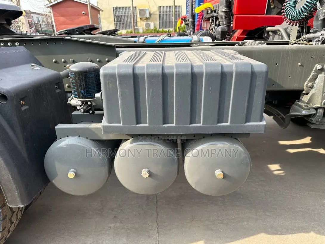 2023 Howo Tractor Truck