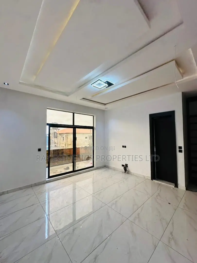4bdrm Duplex in Golden Park Estate, Sangotedo for sale
