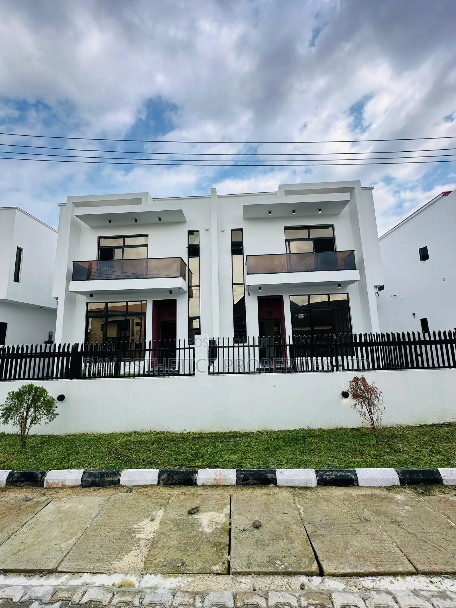 4bdrm Duplex in Golden Park Estate, Sangotedo for sale