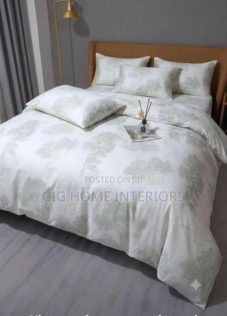 Duvet and Bedsheet With Cover