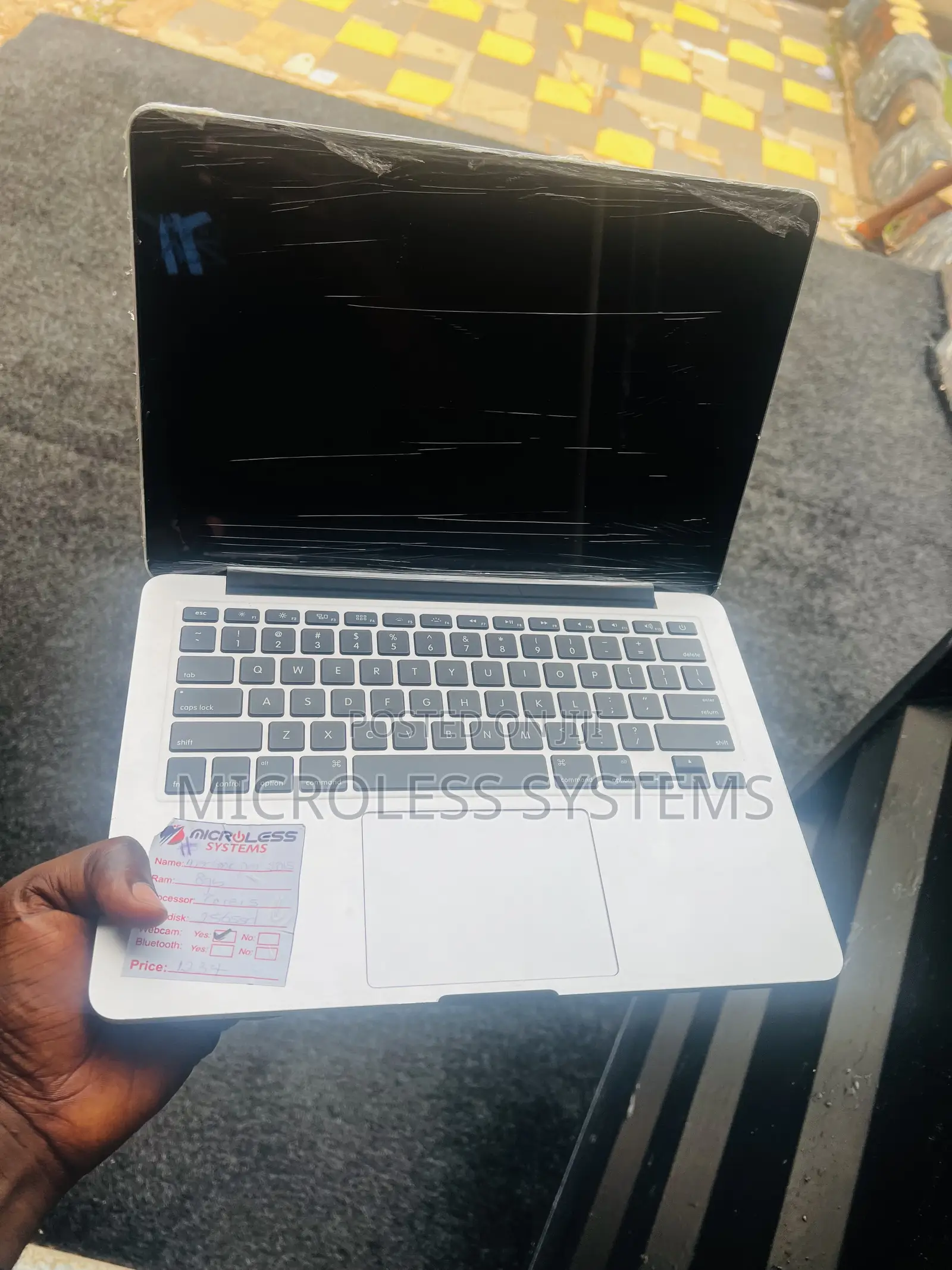 Laptop Apple MacBook Pro 2015 8GB Intel Core i5 SSD 256GB