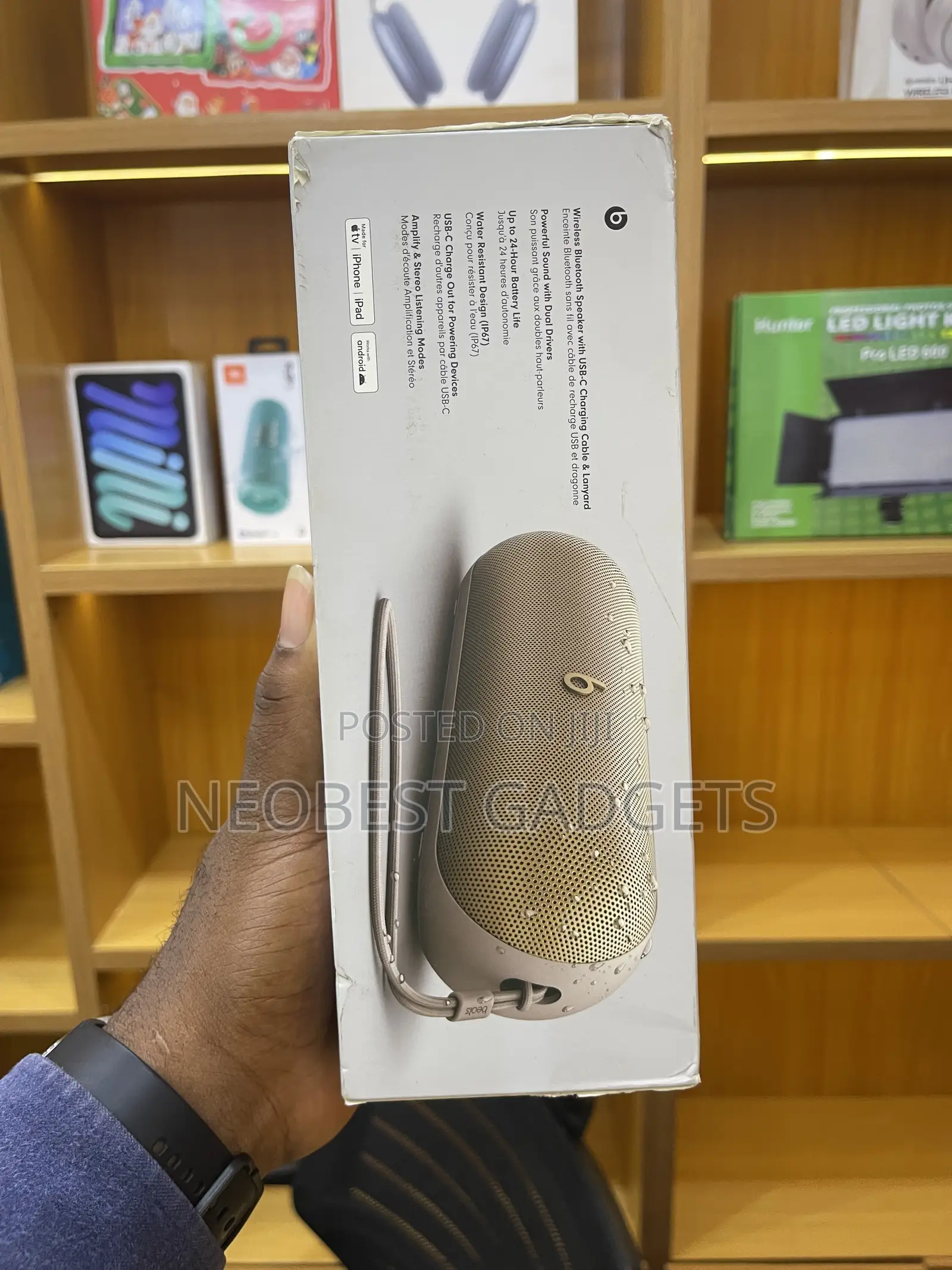 Gold Beat Pills Speaker
