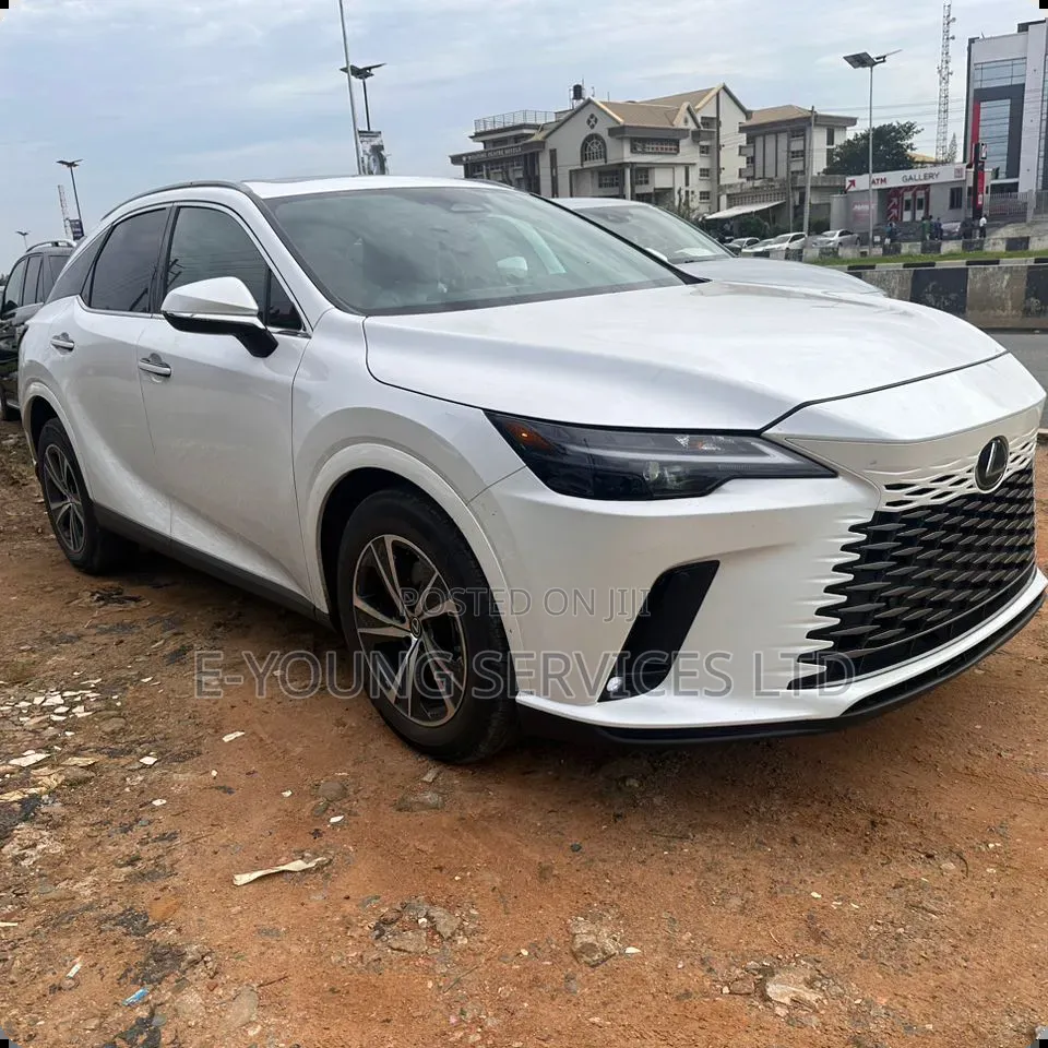 Lexus RX 2025 White