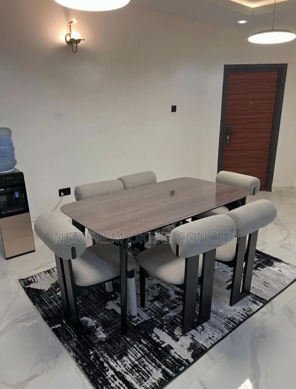 6 Seater Dinning Table