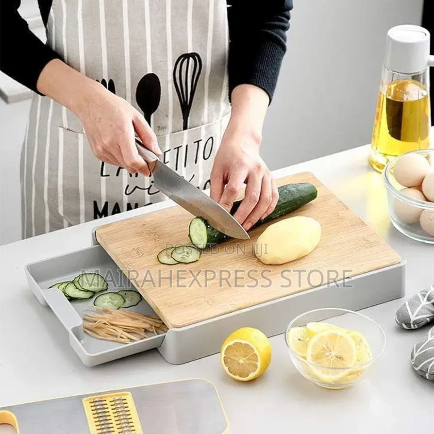 2in1 Bamboo Vegetable Cutting Board With Pull‐Out Base Tray T361