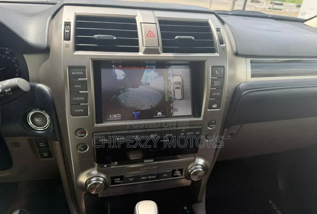 Lexus GX 2020 Blue