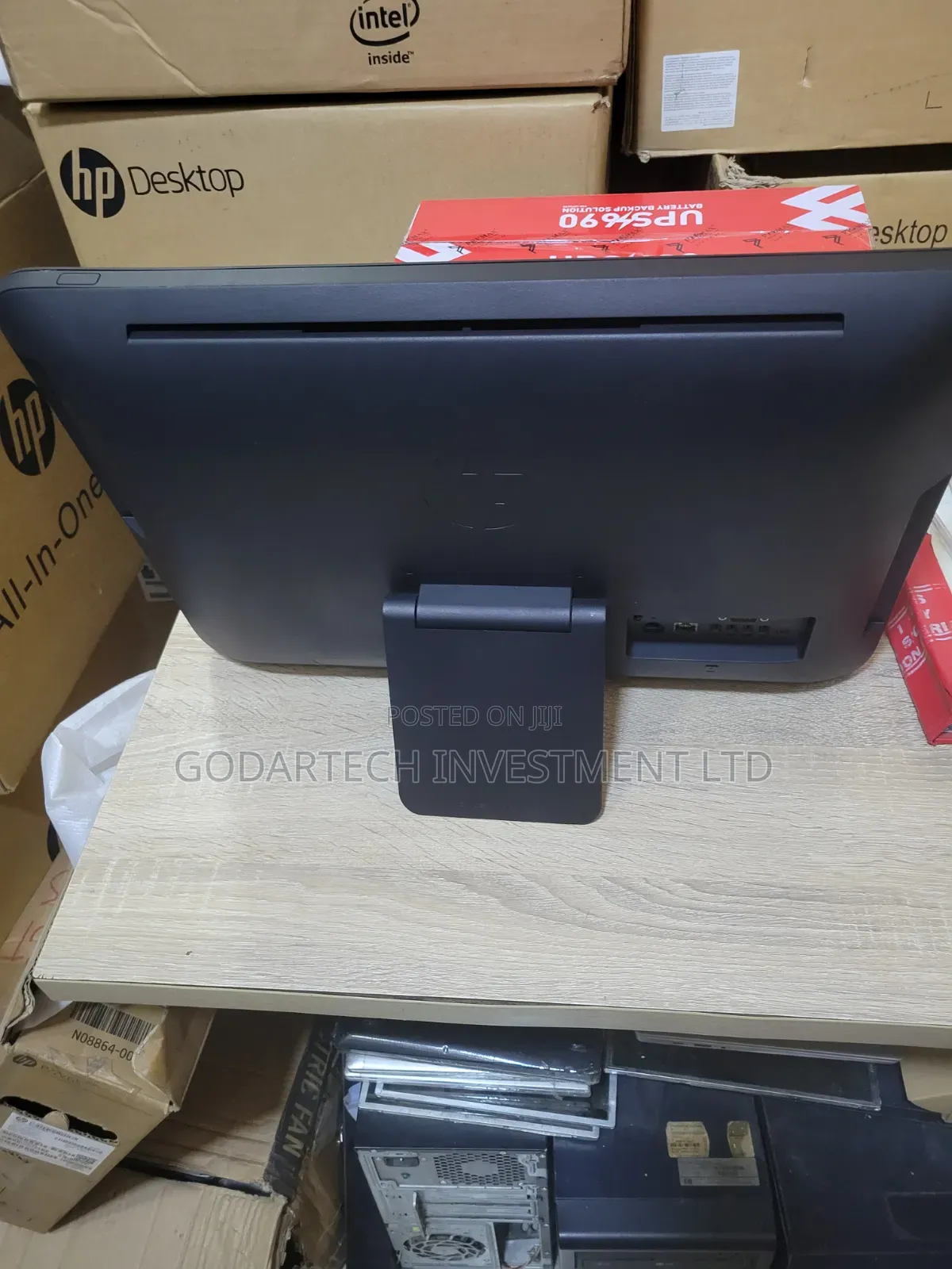 New Desktop Computer HP AiO 20 8GB Intel Core i3 HDD 500GB