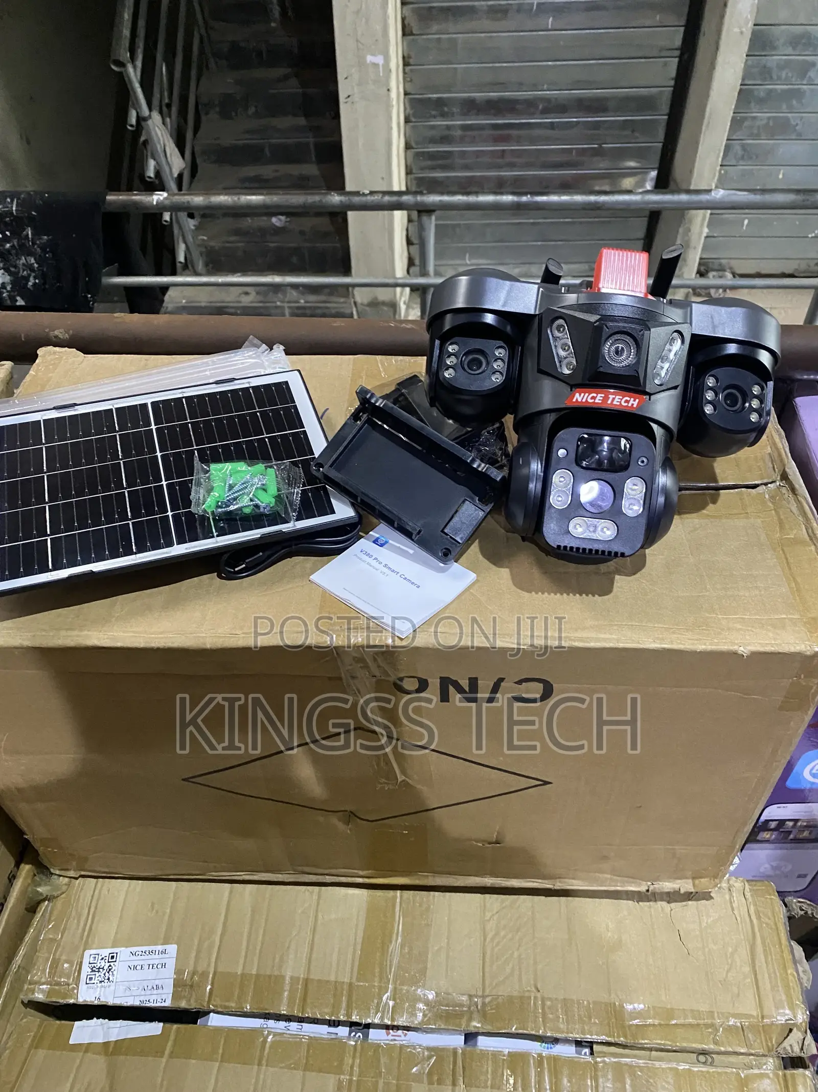 V380 T31 PTZ Triple Lens Solar Camera