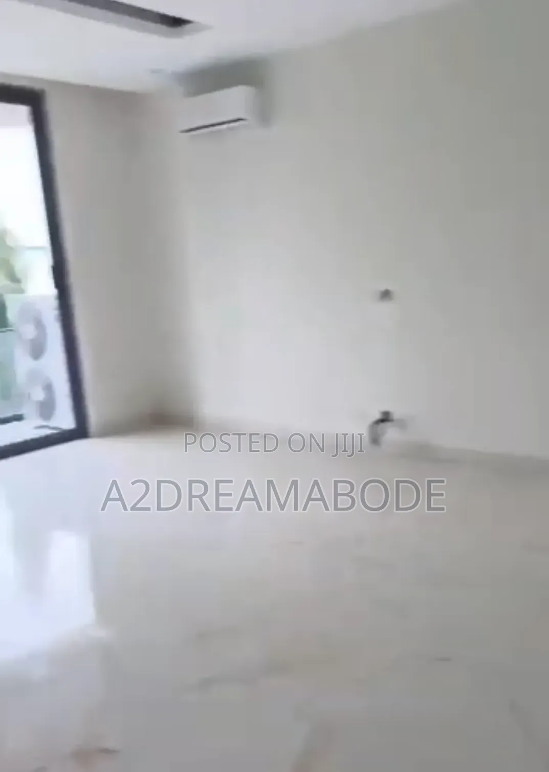 3bdrm Apartment in Ikeja Gra for rent