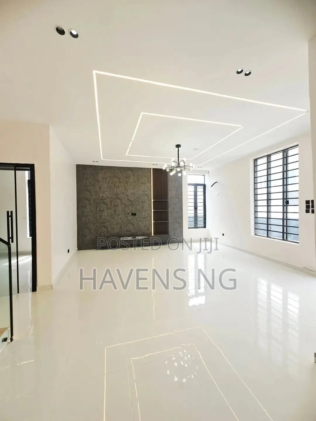 4bdrm Duplex in Lekki Phase 2 for sale
