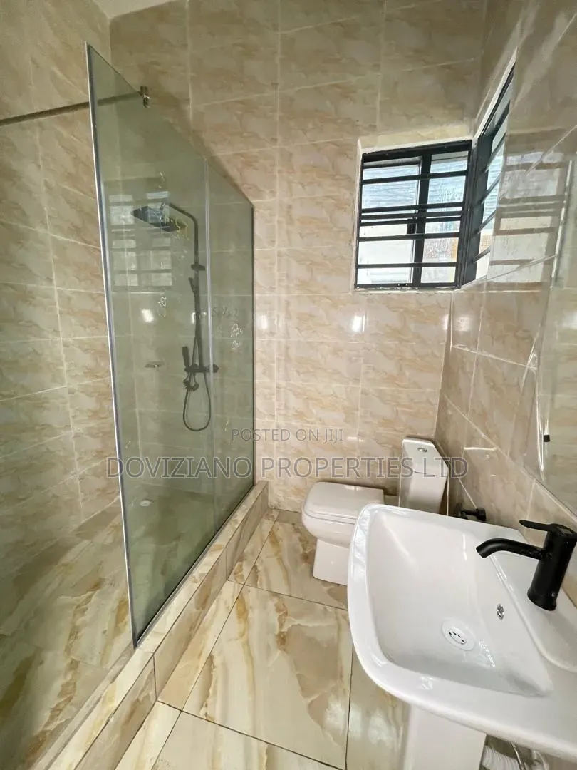 3bdrm Apartment in Ikota for sale