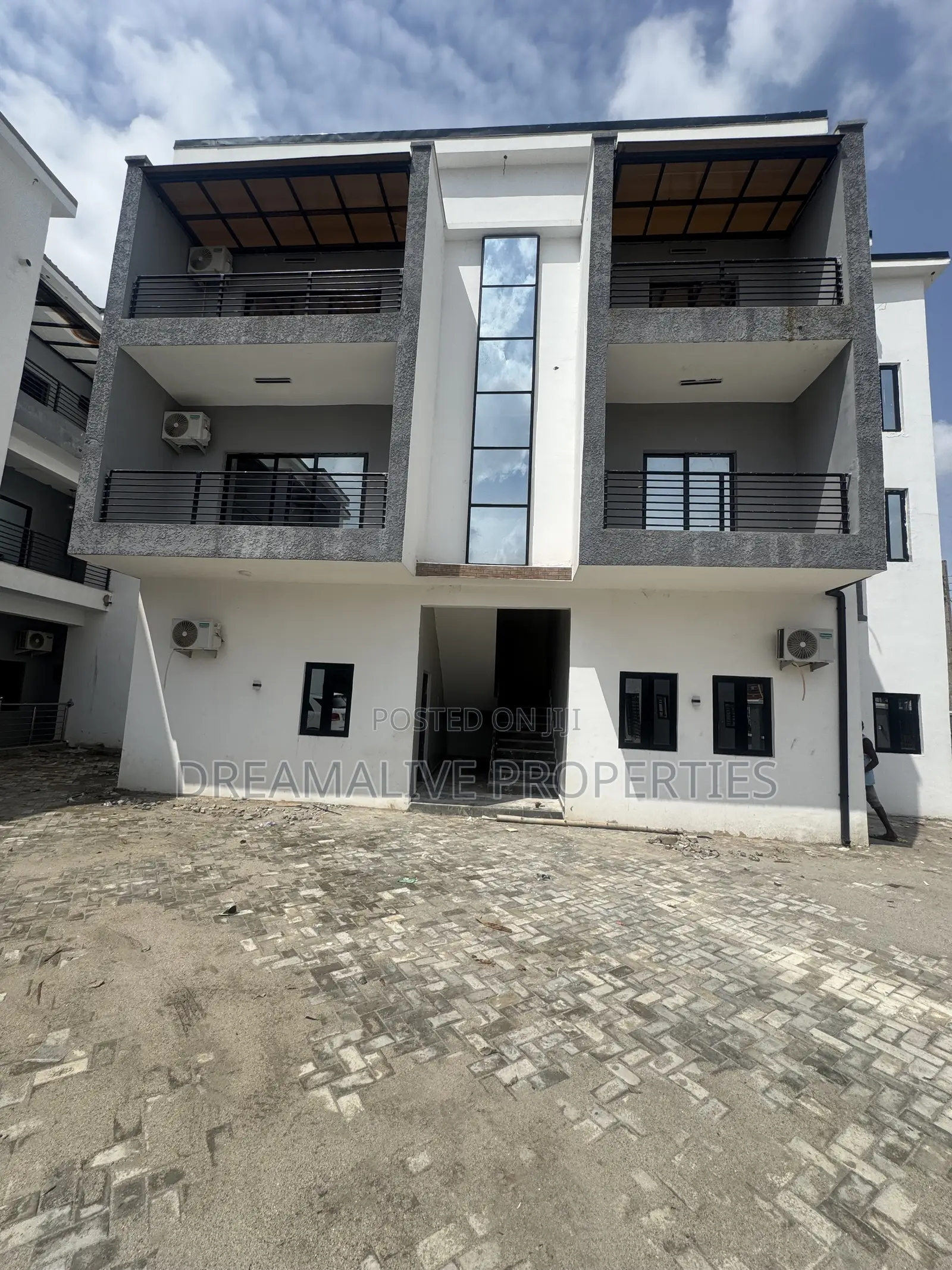 1bdrm Apartment in Jahi for rent