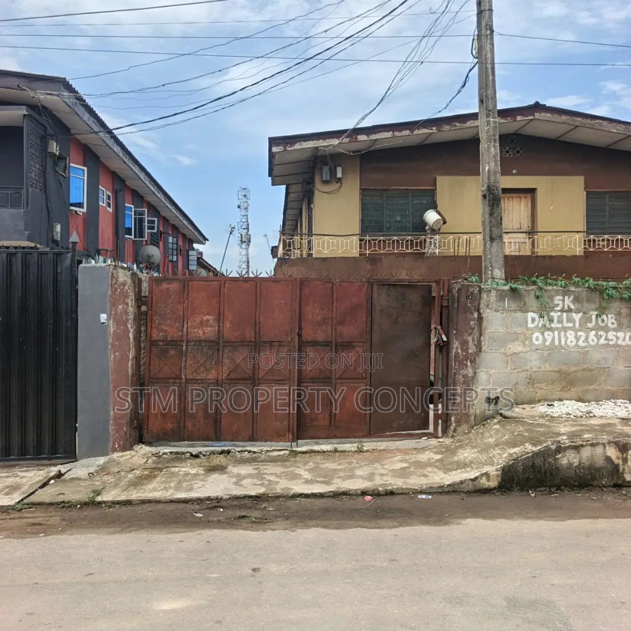 Furnished 3bdrm House in Dopemu for sale