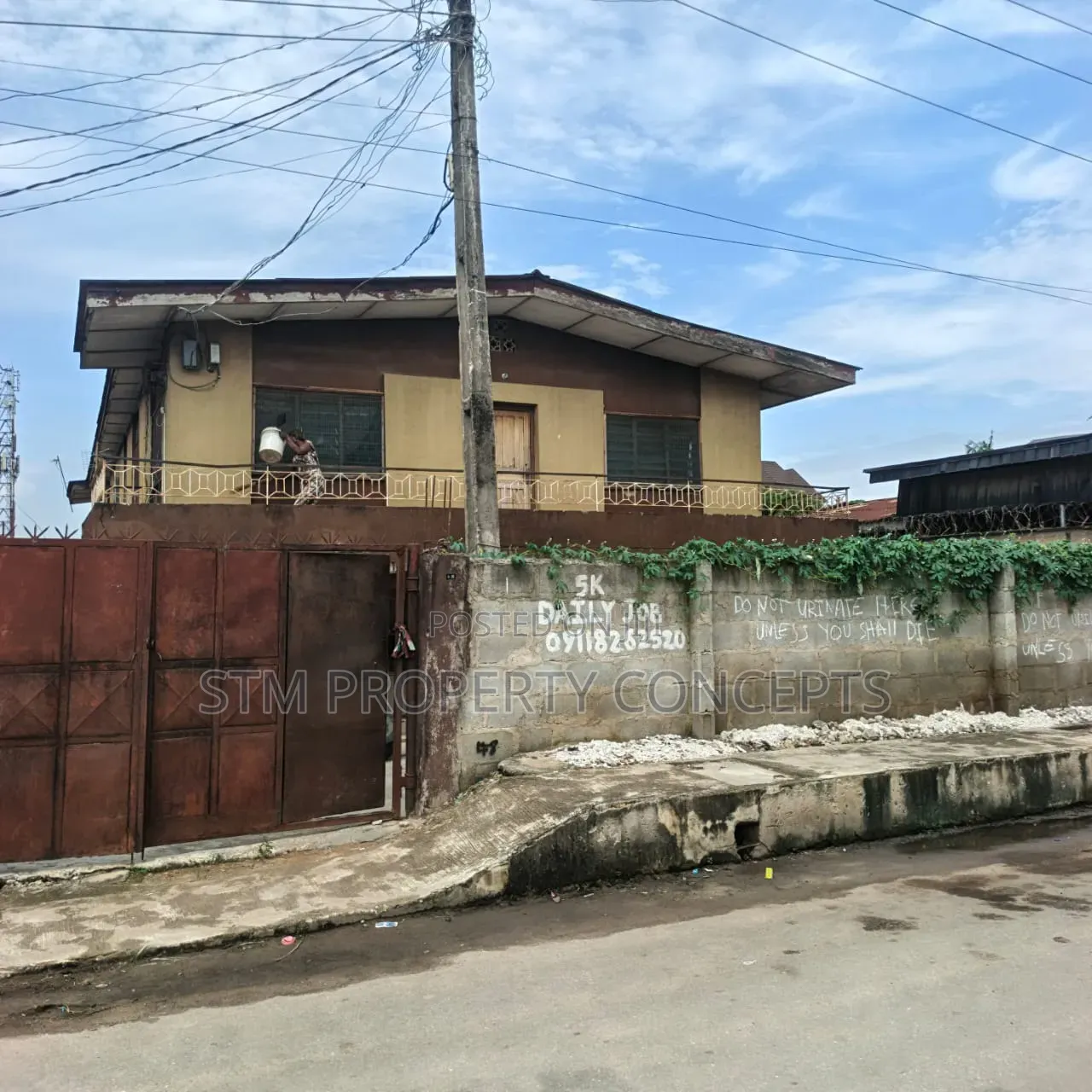 Furnished 3bdrm House in Dopemu for sale