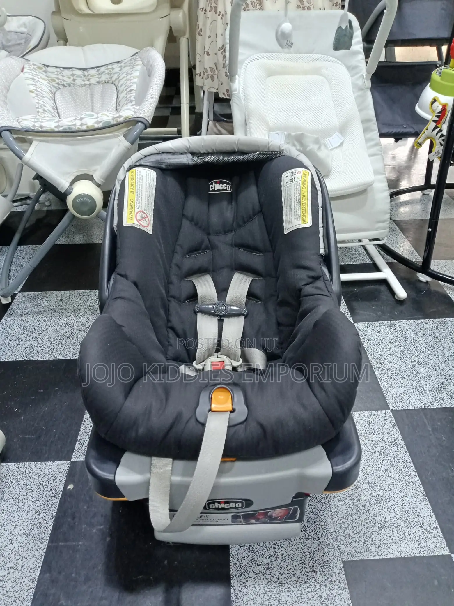 Us Used Chicco Baby Car Seat In Great Condition