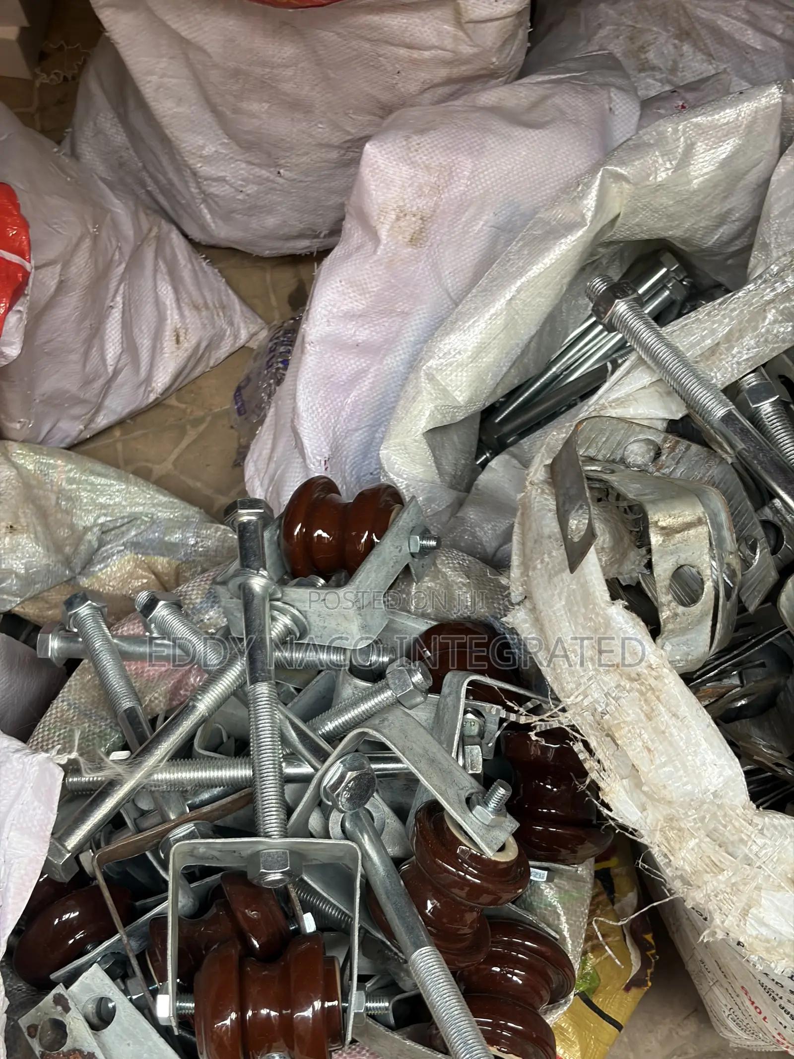 Electric Pole Shackle Insulator Bolt Assembly – Galvanized Steel