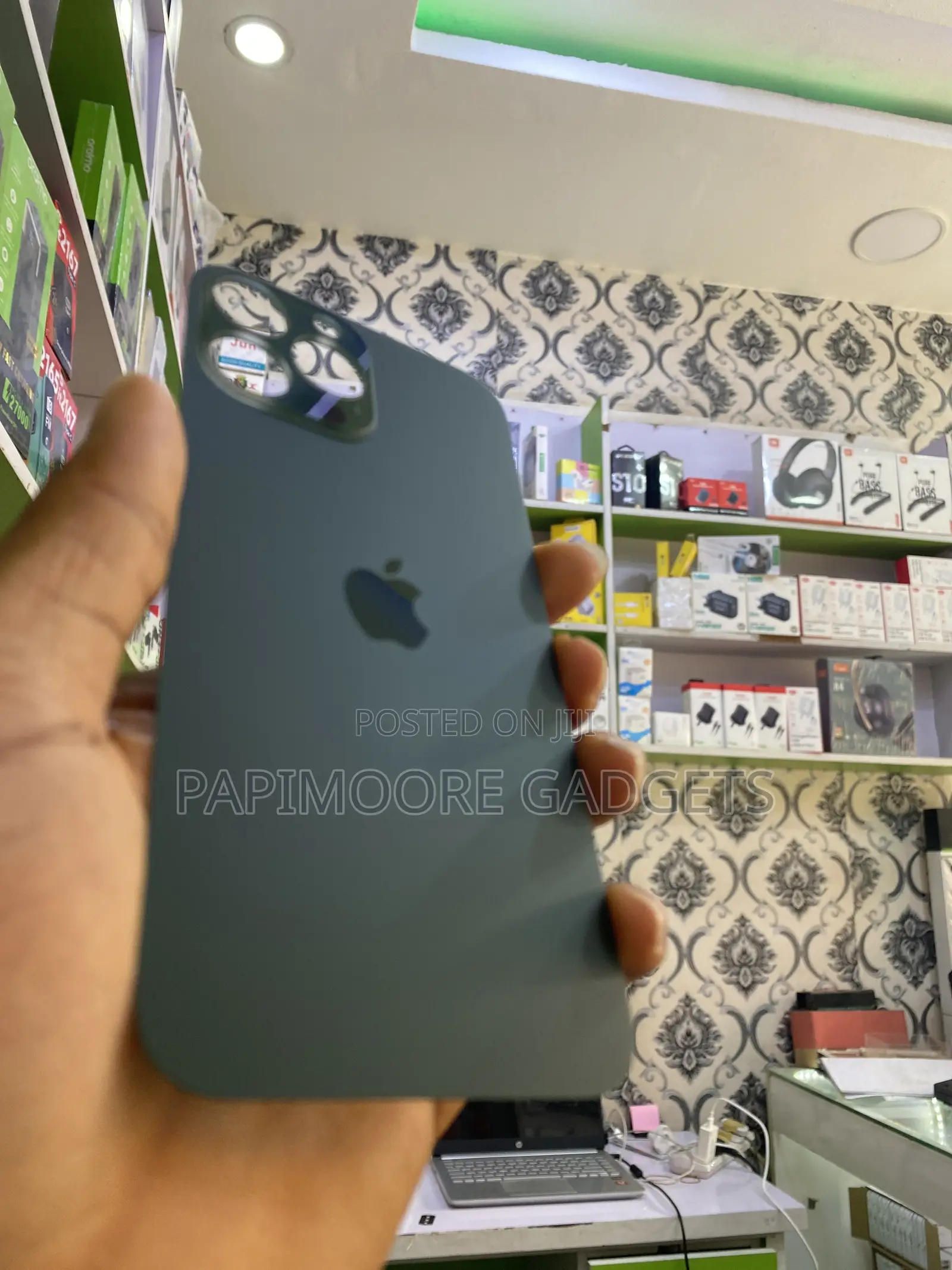 Original iPhone 13 Pro Max Backglass Replacement