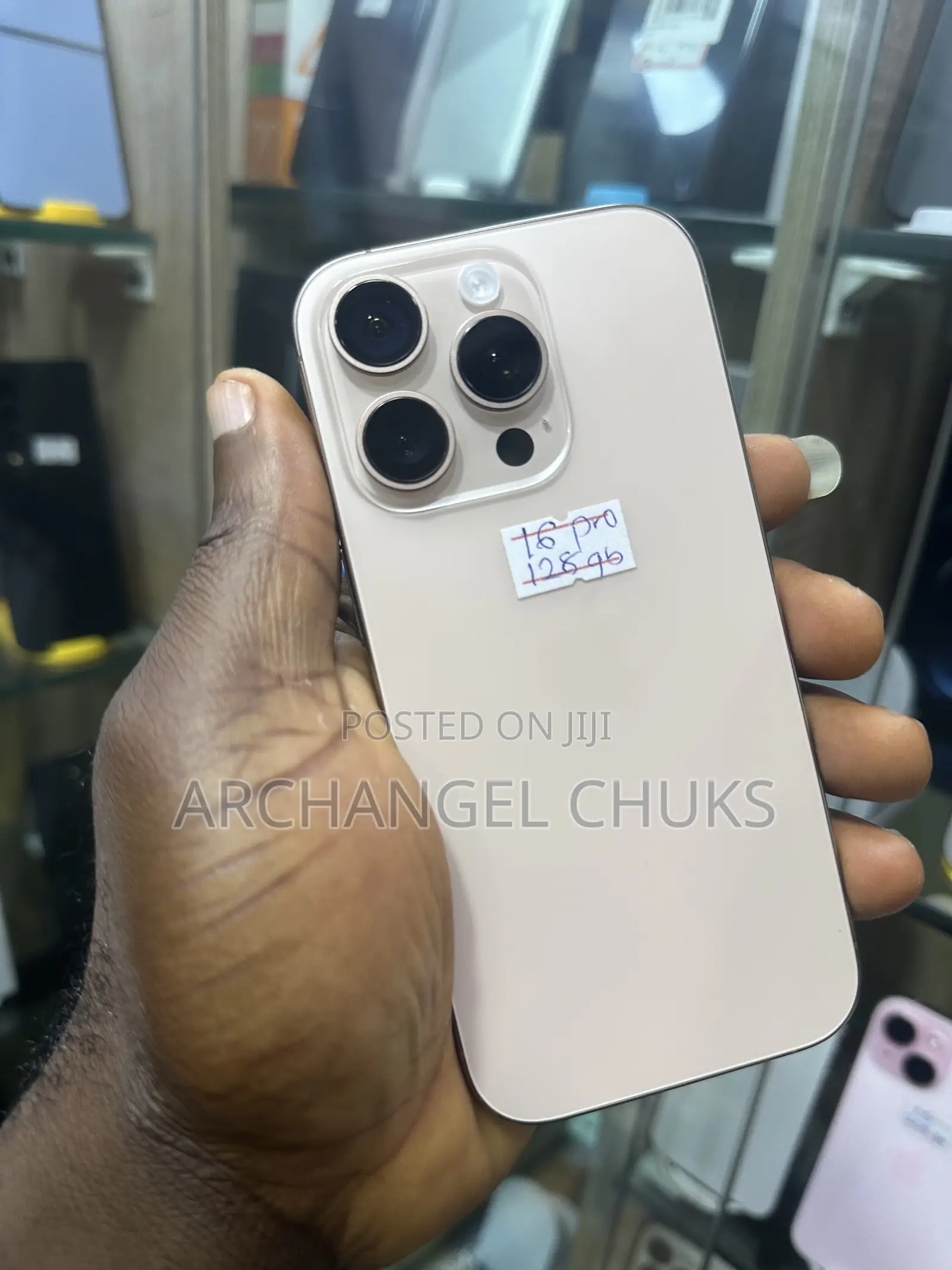 Apple iPhone 16 Pro 128 GB Gold