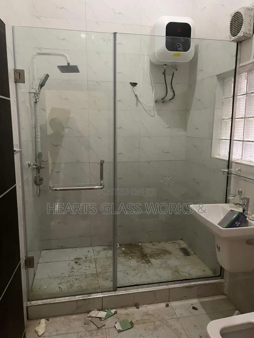 One-Sided Fixed Panel for Walk-in Showers Glass With Door.