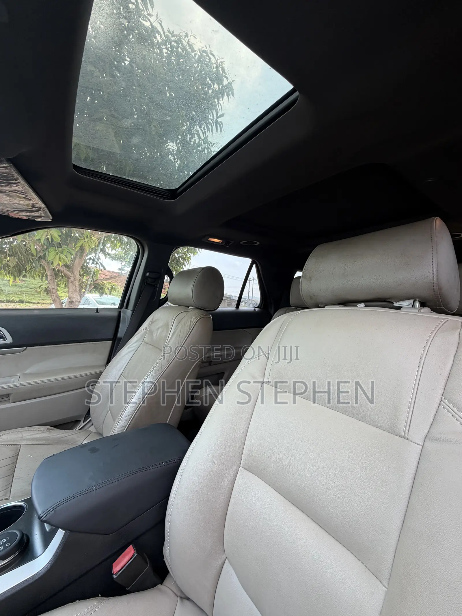 Ford Explorer 2012 Red
