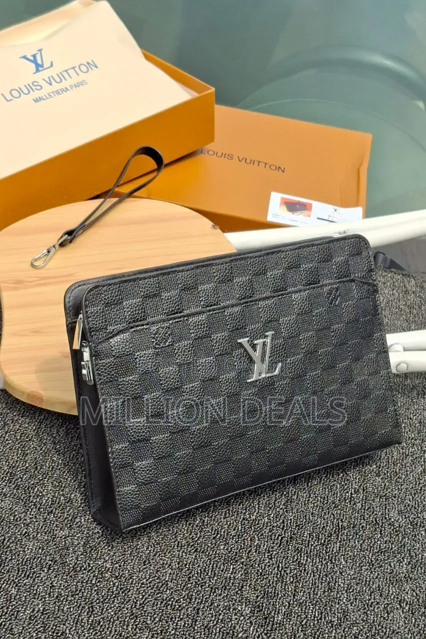 Luxury Stylish Leather Men's Wristlet Wallet