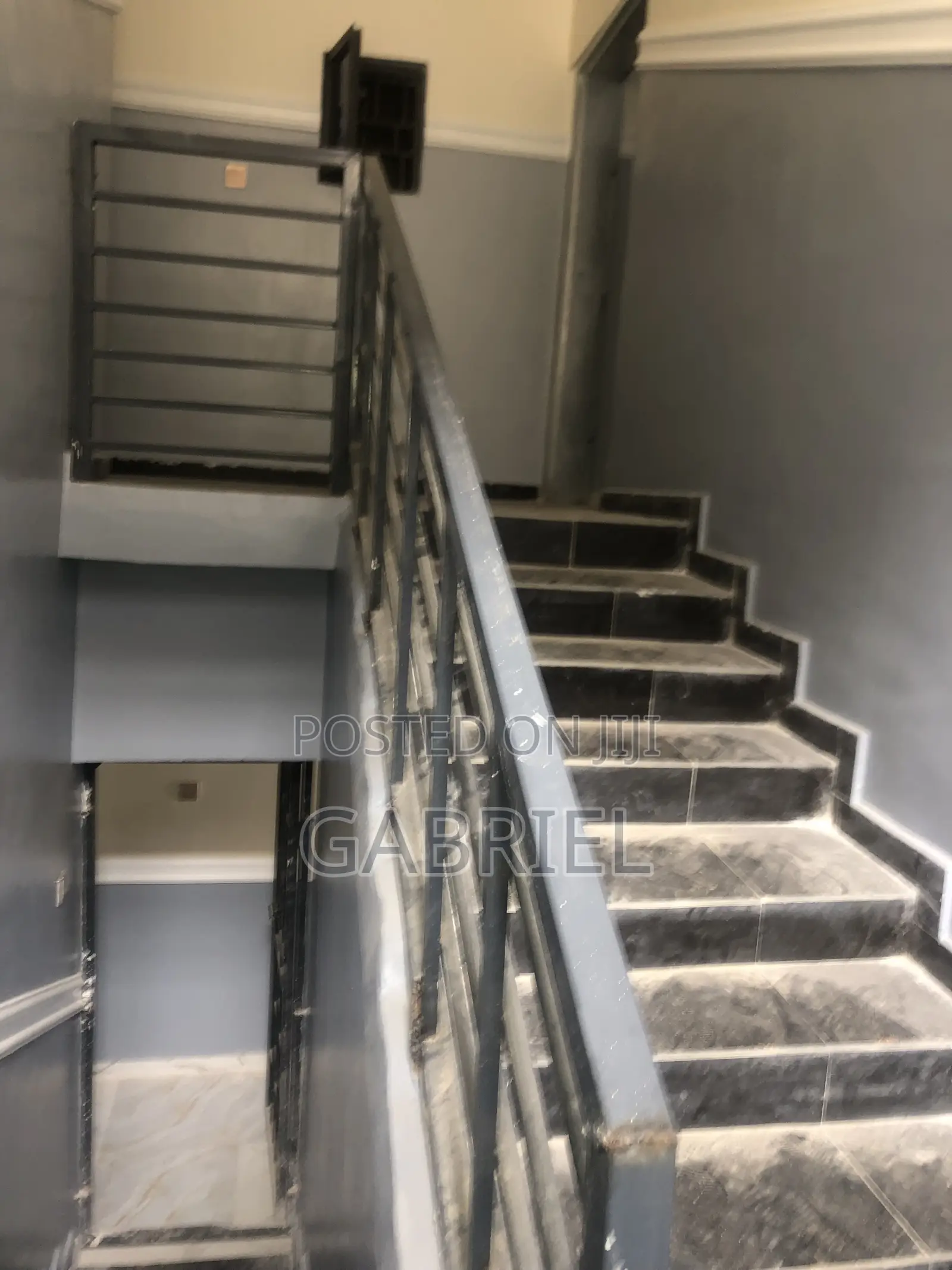 3bdrm Duplex in Scc Ushafa for rent