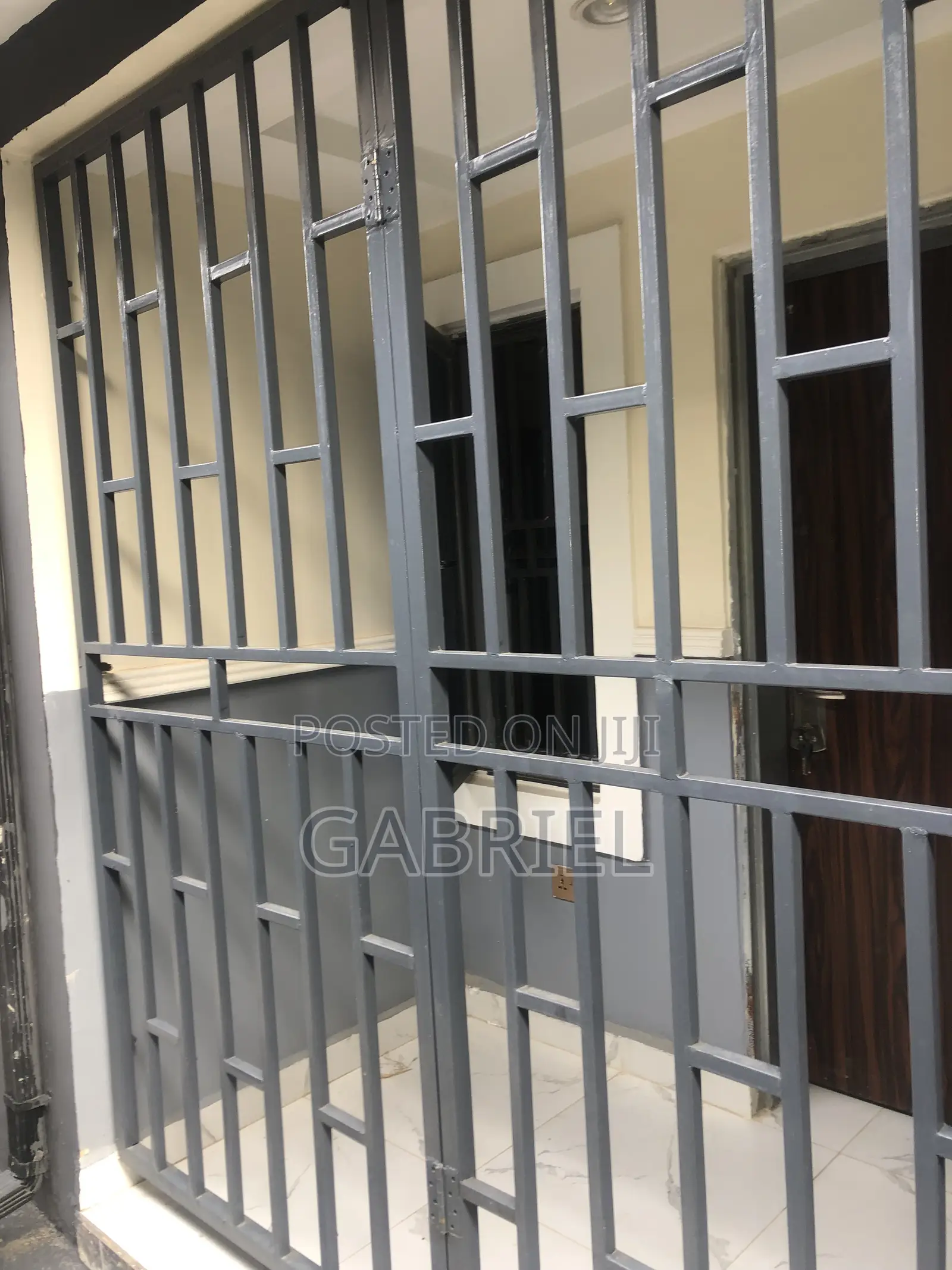 1bdrm Block of Flats in Ushafa Scc for rent