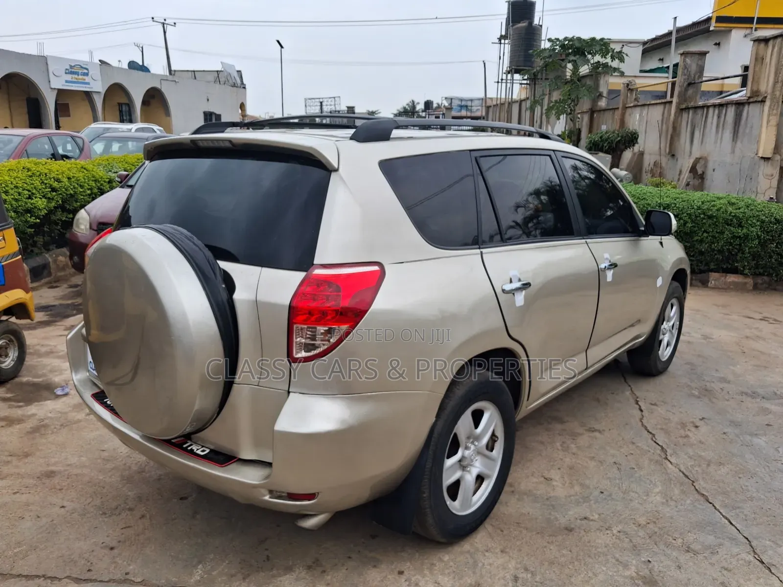 Toyota RAV4 Limited 4x4 2009 Gold
