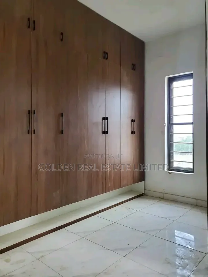 5bdrm Duplex in Katampe Extension for rent