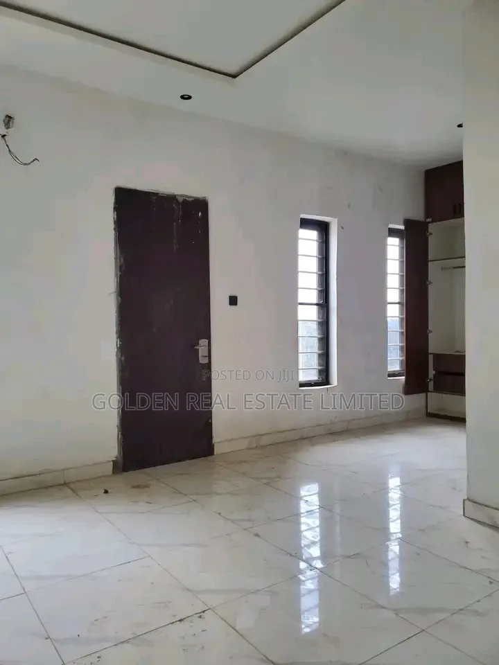 5bdrm Duplex in Katampe Extension for rent