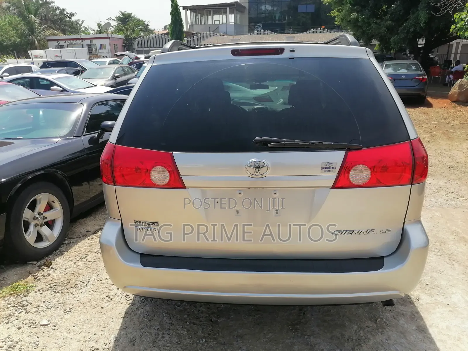 Toyota Sienna LE 7 Passenger 2010 Silver