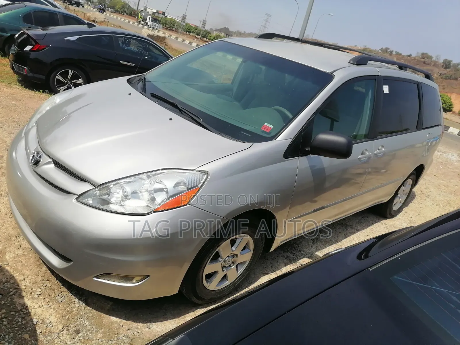 Toyota Sienna LE 7 Passenger 2010 Silver