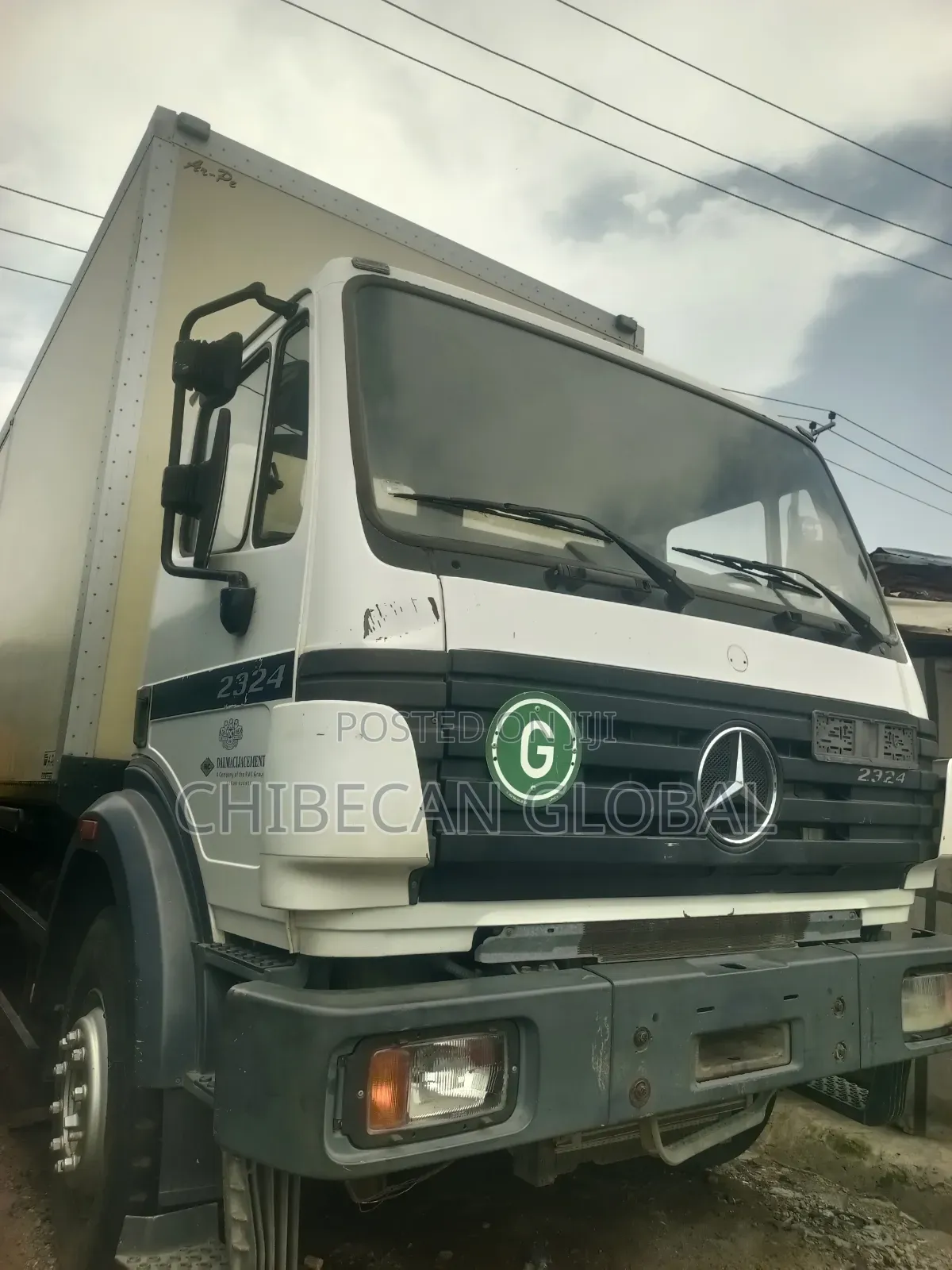 2324 Mercedes Truck V6 With 6 Tyres (Foreign Used)