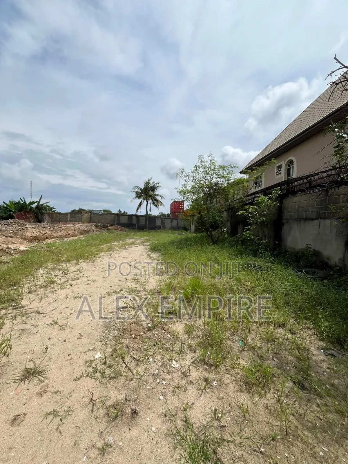 500sqm Plot of Land for Sale in Amuwo