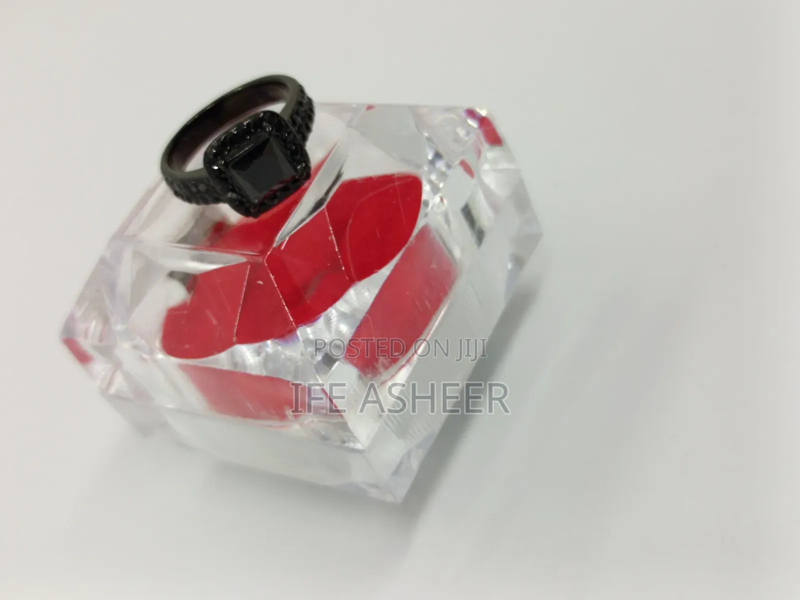 Ladies Black Proposal Ring 003