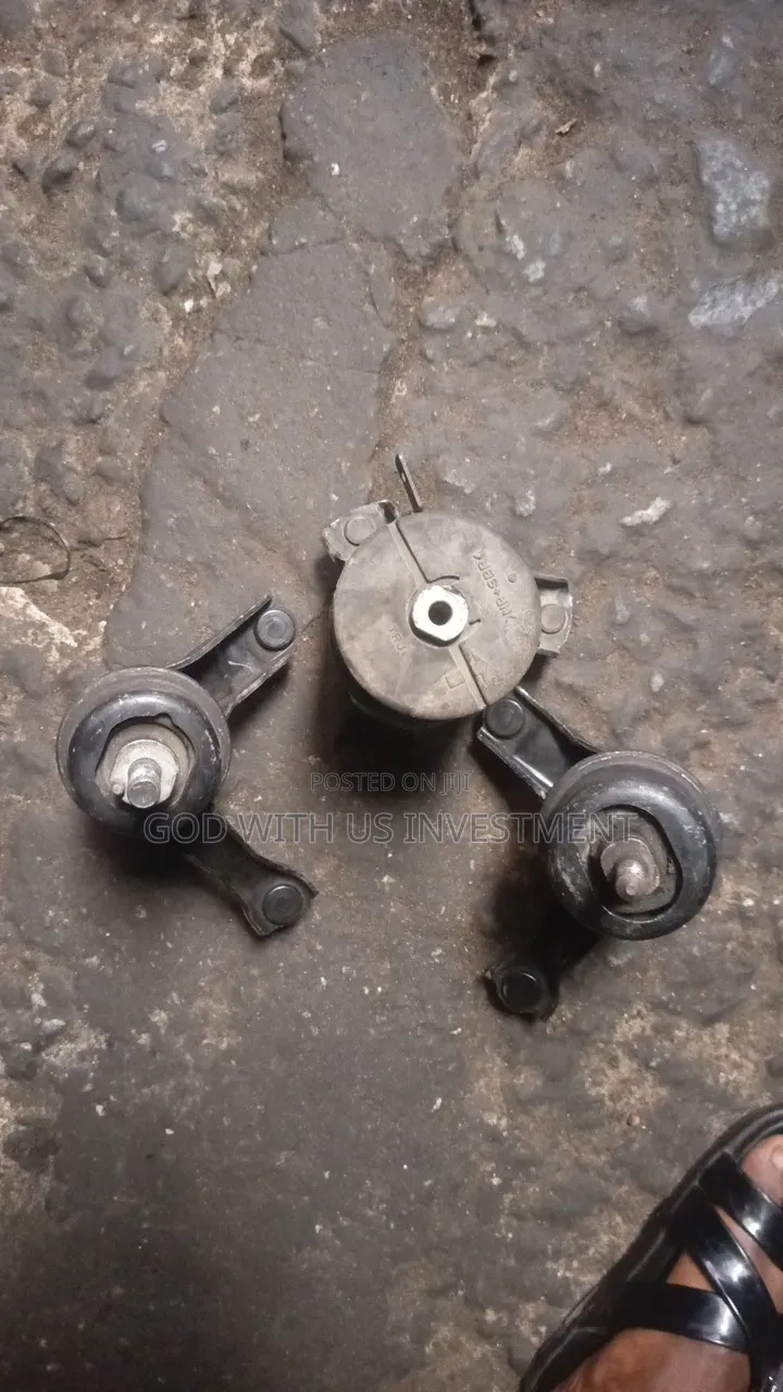 Engine Mounting for 2.4, 2.7 Camry
