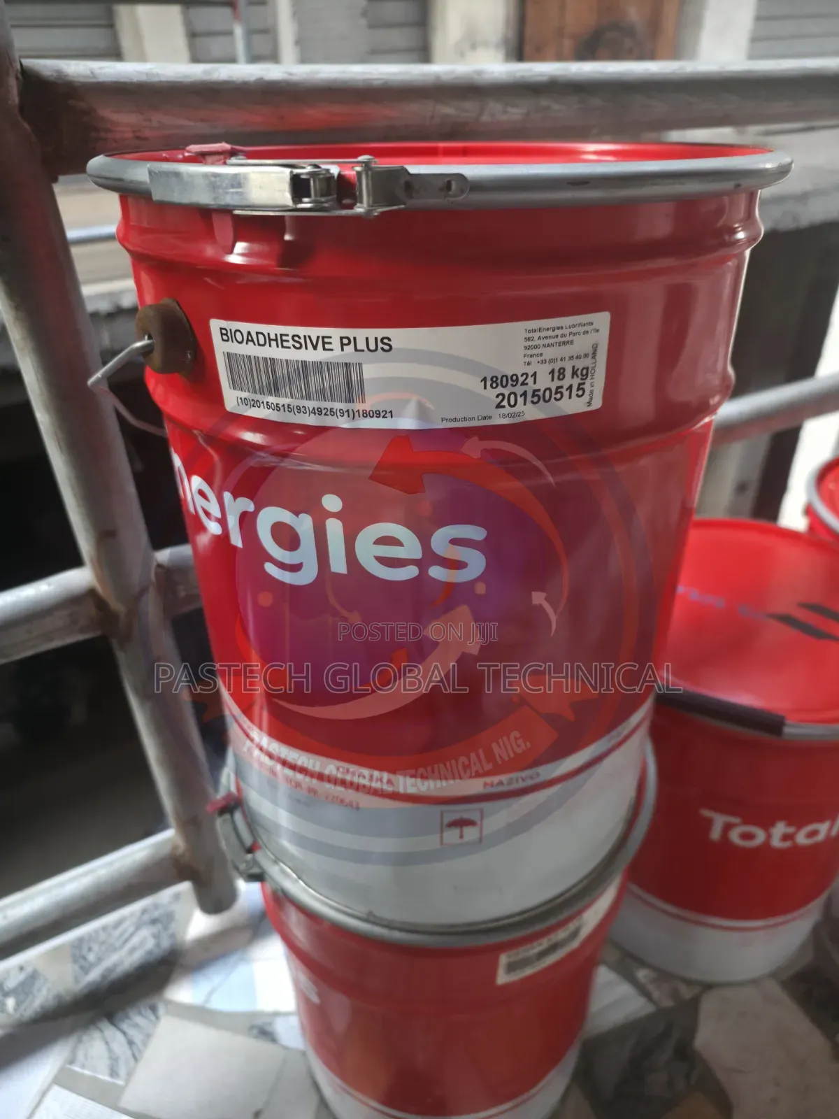 18kg of Totalenergies Bioadhesive Plus Grease