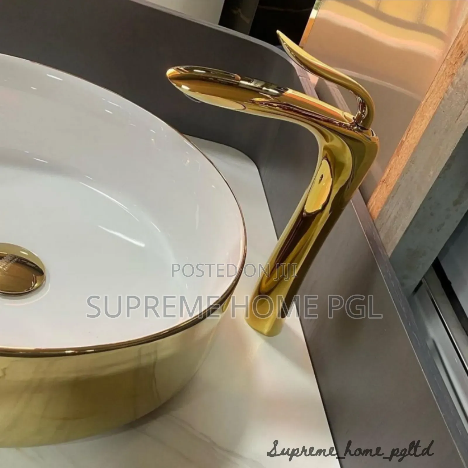 High Quality Pillar Faucet Tap