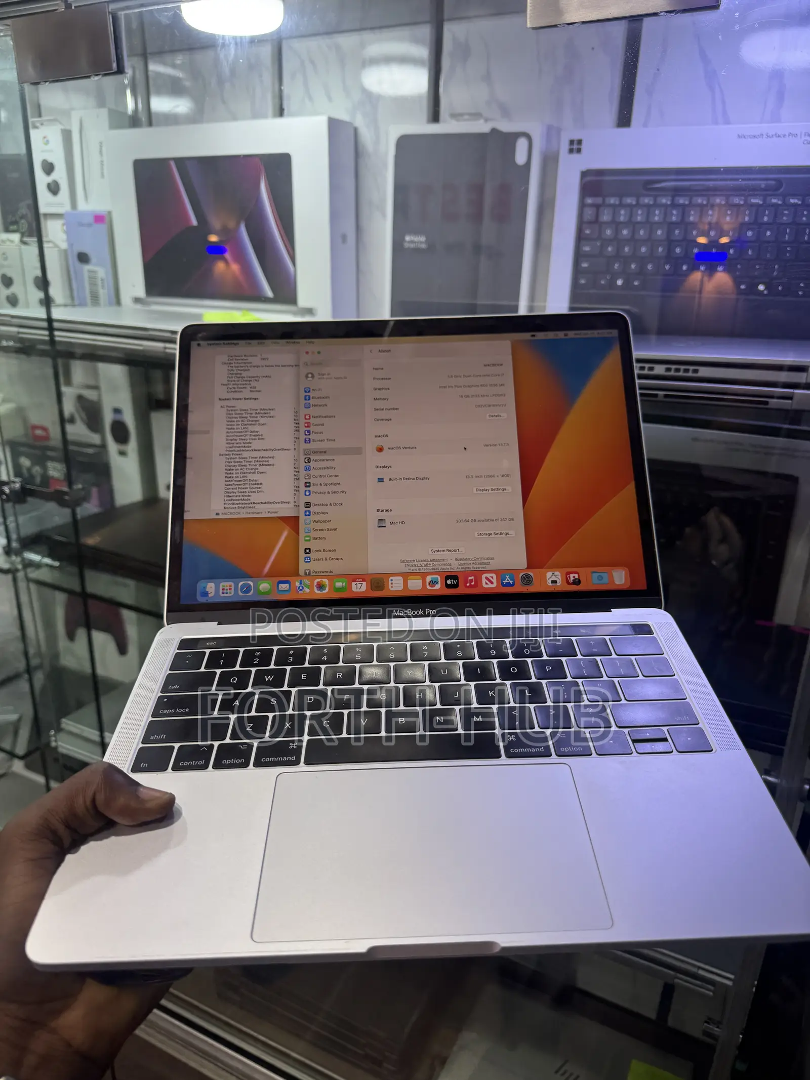 Laptop Apple MacBook Pro 2018 16GB Intel Core i7 SSD 256GB