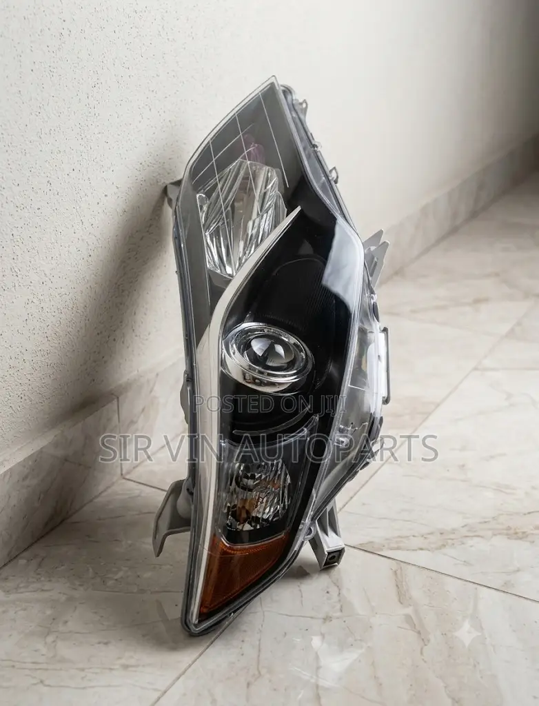 Toyota Camry 2012 Se Headlight/Headlamp